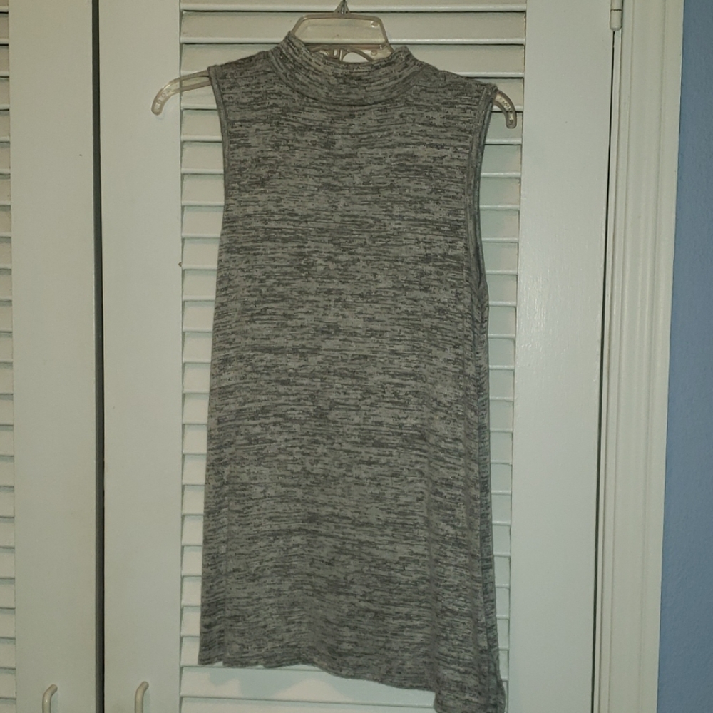 Turtle neck tunic top
